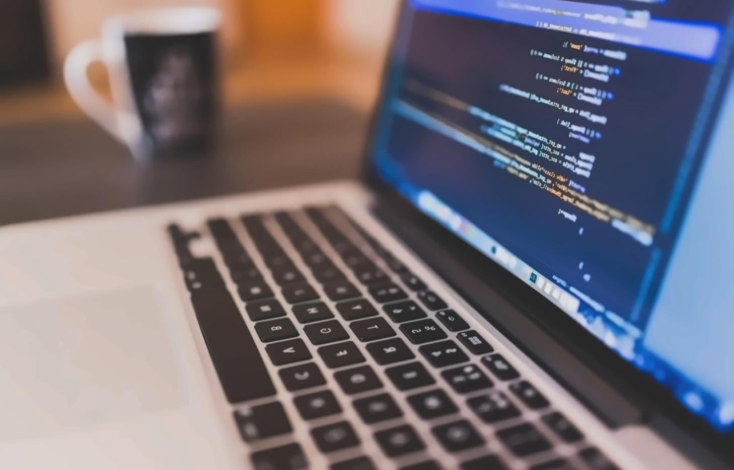 Primeros días de valenorysthia trabajando en diseño web responsivo